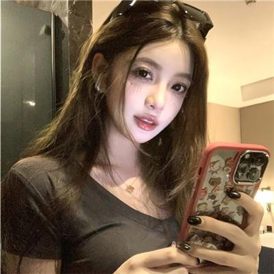 白色微笑